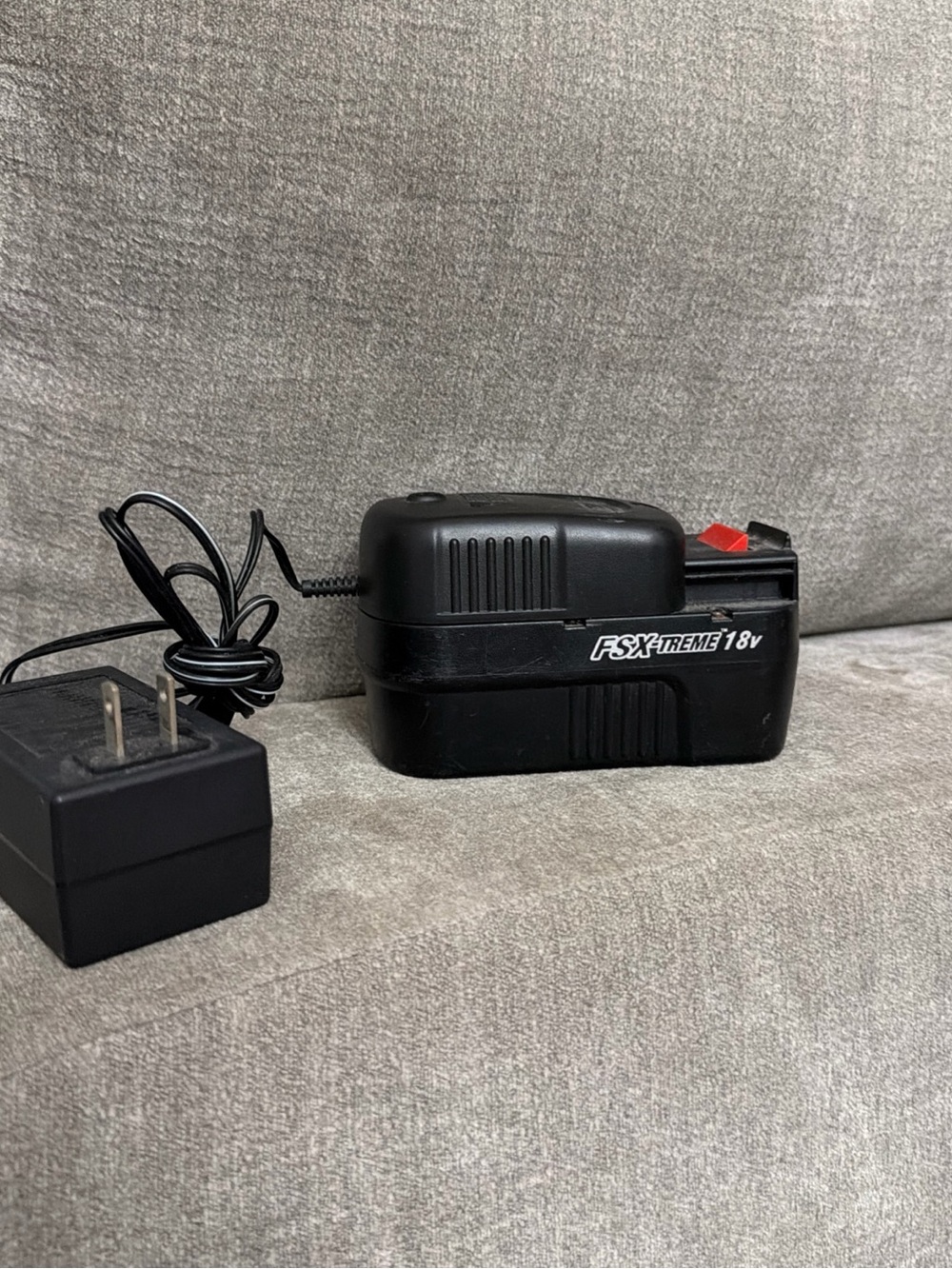 Genuine Black & Decker FS18BX 18V Battery Pack OEM NiCd With FS18C Charger